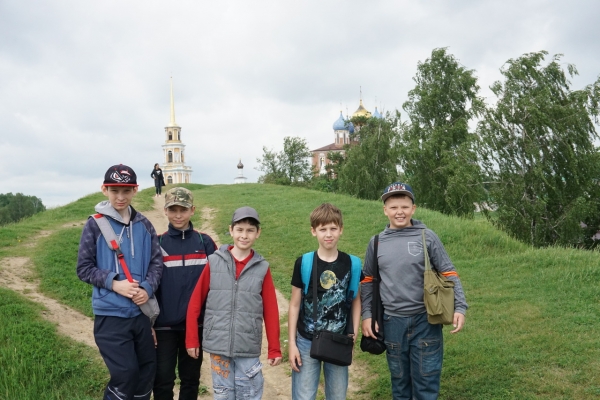 Проведём каникулы вместе